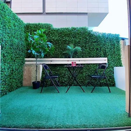 Apartment In Mc Center, 5min Walk To Casino & The Port And 1min From Underground Train Station *